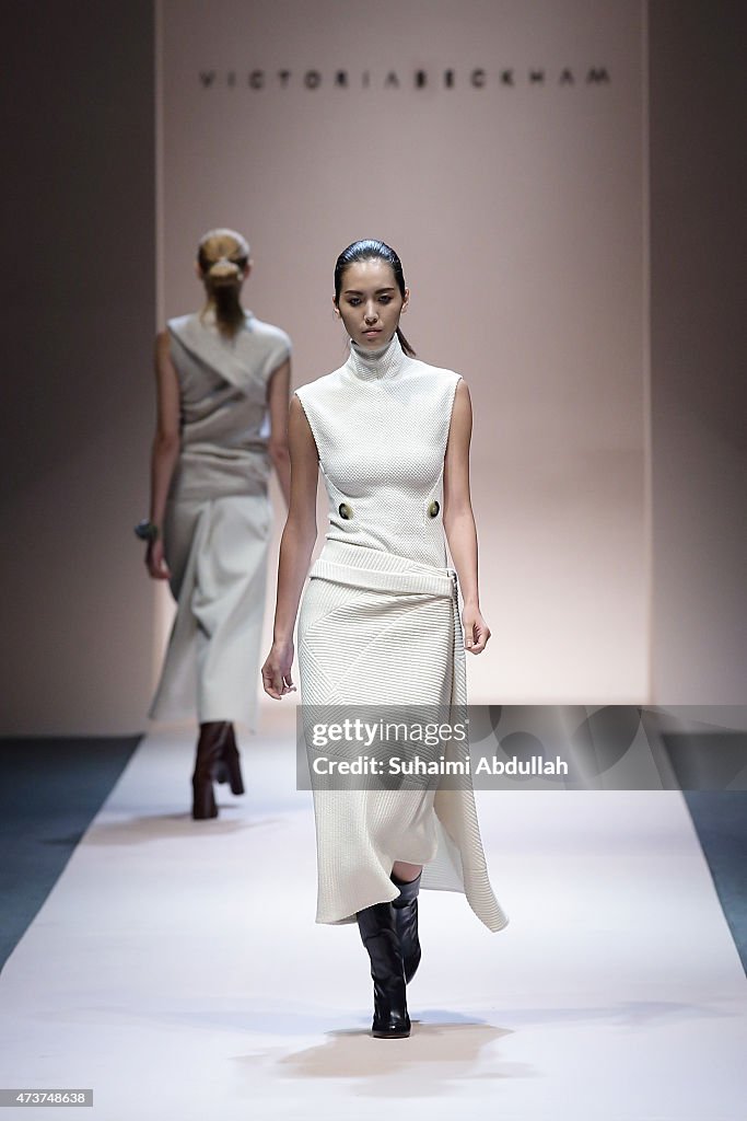 Victoria Beckham - Runway - Singapore Fashion Week 2015