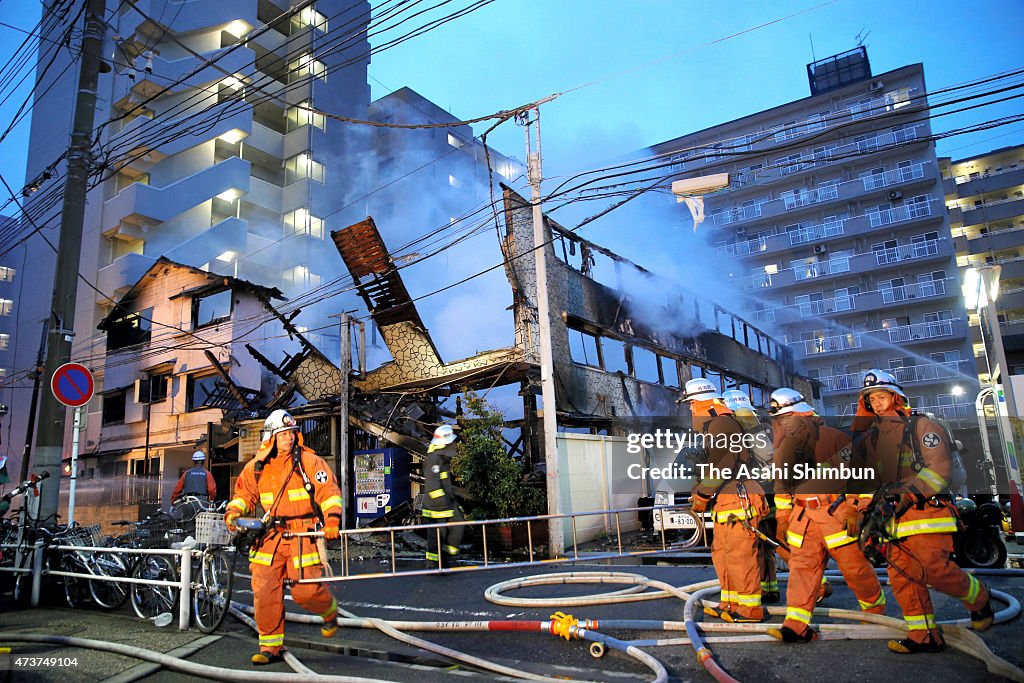 Fire at Cheap Lodging Houses Killed Five In Kawasaki