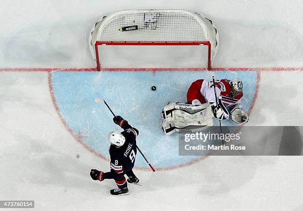 Nick Bonino of USA celebrates after he scores his team's opening goal during the IIHF World Championship bronze medal match between Crech Republic...