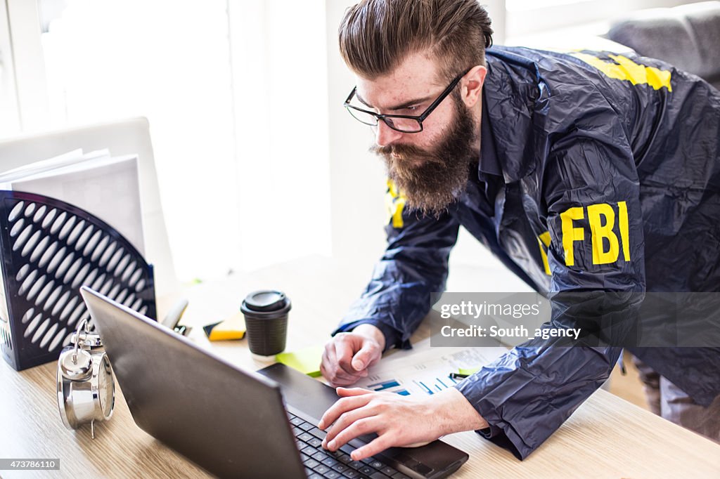 FBI reveals criminals who hack