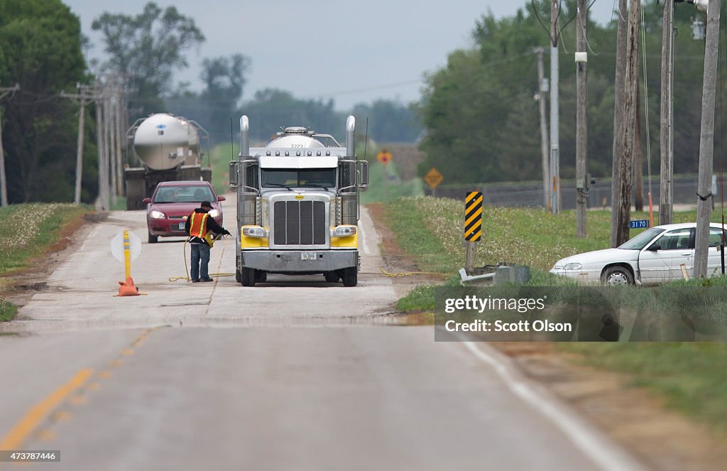 Bird Flu Outbreak Threatens Iowa's Chicken Farm Industry