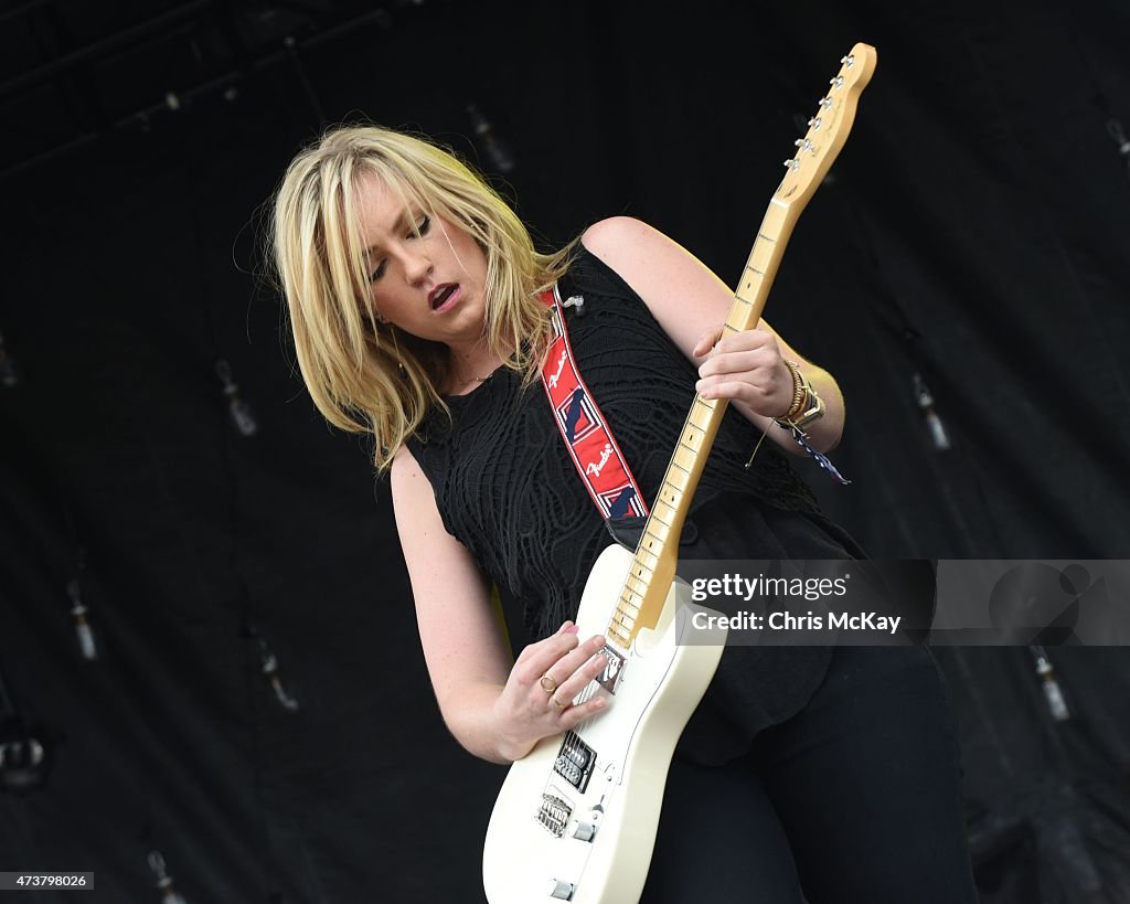 2015 Shaky Boots Festival - Day 2