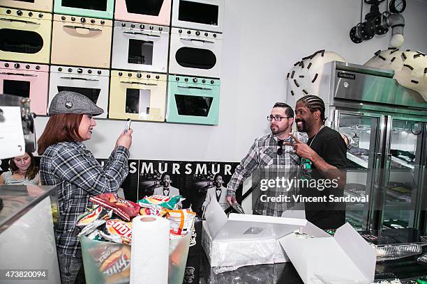 75 Johnny Cupcakes Photos & High Res Pictures - Getty Images
