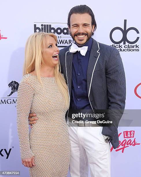 Singer Britney Spears and Charlie Ebersol arrive at the 2015 Billboard Music Awards at MGM Garden Arena on May 17, 2015 in Las Vegas, Nevada.