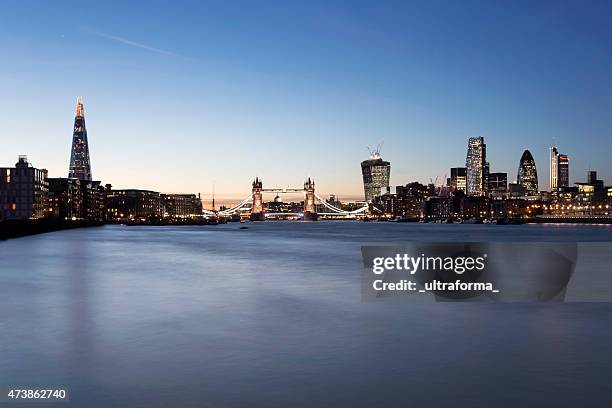 london skyline the shard tower bridge city of london dusk - london skyline bildbanksfoton och bilder