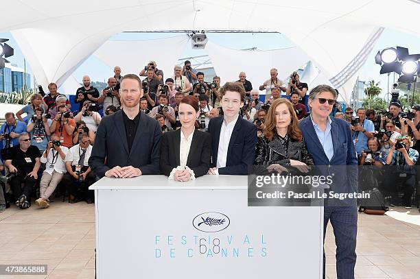 Director Joachim Trier, actors Rachel Brosnahan, Devin Druid, Gabriel Byrne and Isabelle Huppert attend the "Louder Than Bombs" Photocall during the...