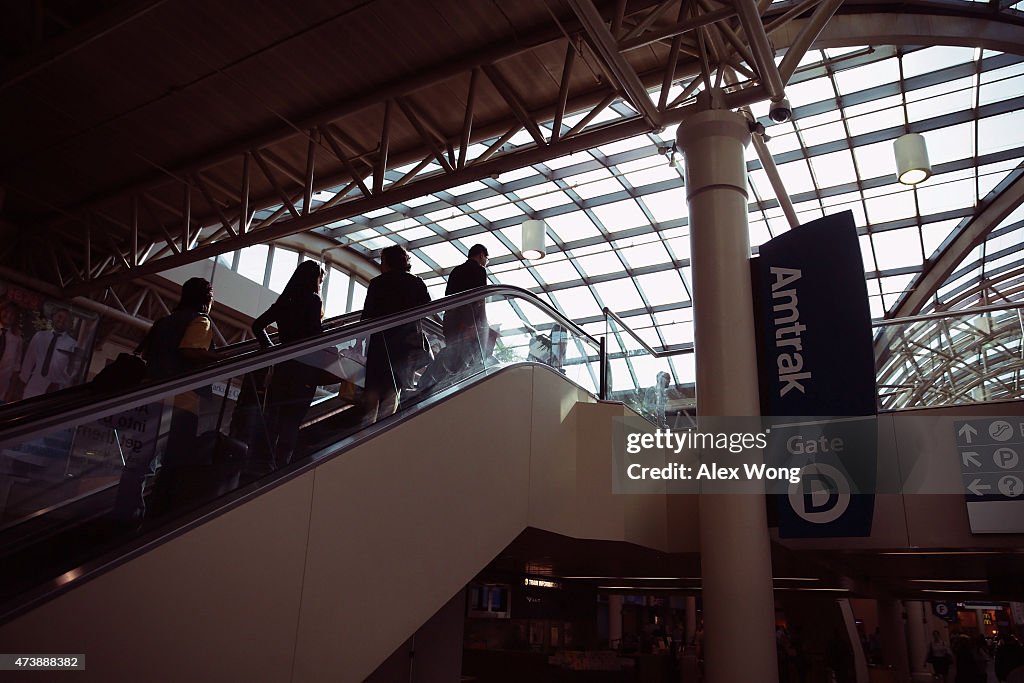 Amtrak Resumes Service On Busy Northeast Corridor After Deadly Train Crash