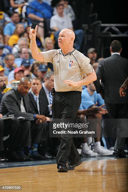 Referee Joe Crawford makes a call during a game between the Golden State Warriors and Memphis Grizzlies in Game Six of the Western Conference...
