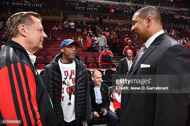 Spike Lee and Mark Jackson speak before a game between the Chicago Bulls and Cleveland Cavaliers in Game Six of the Eastern Conference Semifinals...