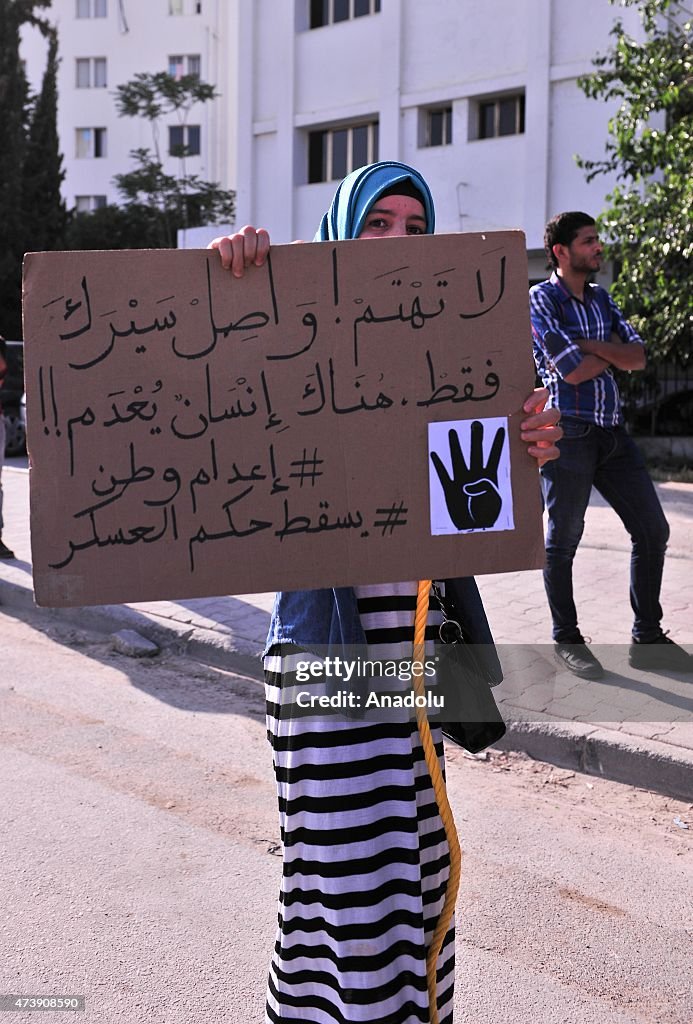 Tunisians condemn Egypt's death sentence decisions