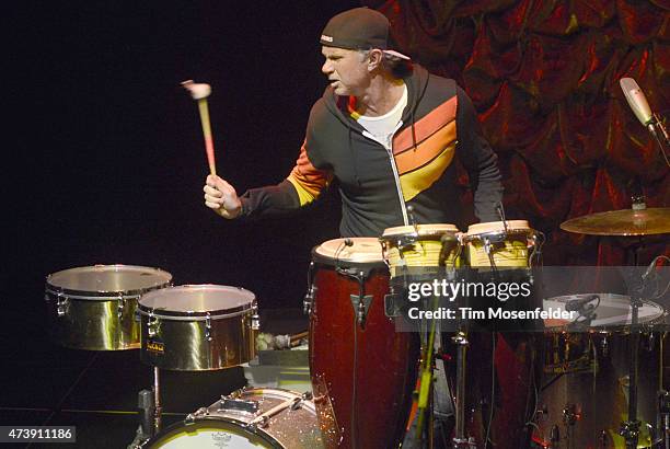 Chad Smith performs during the 2nd Annual "Acoustic-4-A-Cure" Benefit Concert at The Masonic Auditorium on May 15, 2015 in San Francisco, California.