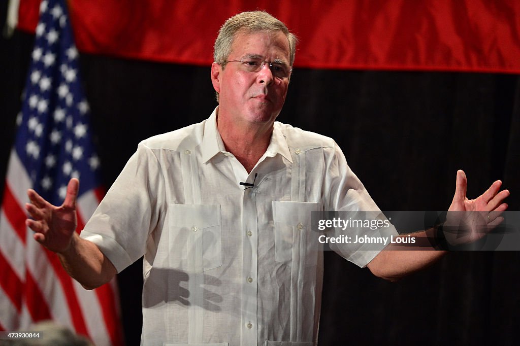 Jeb Bush Attends Reception Hosted By Right To Rise PAC