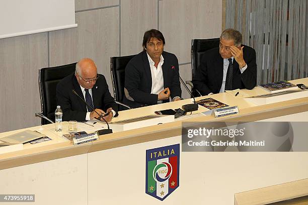 Antonio Conte manager of Italy during an Italian Football Federation seminar at Coverciano on May 19, 2015 in Florence, Italy.