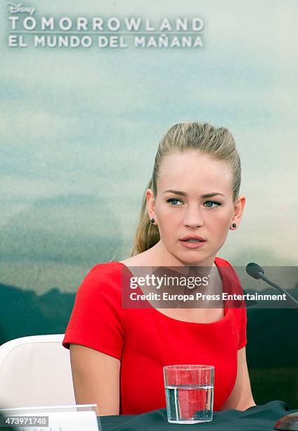 Britt Robertson attends the photocall for 'Tomorrowland' at the L'Hemisferic on May 19, 2015 in Valencia, Spain.