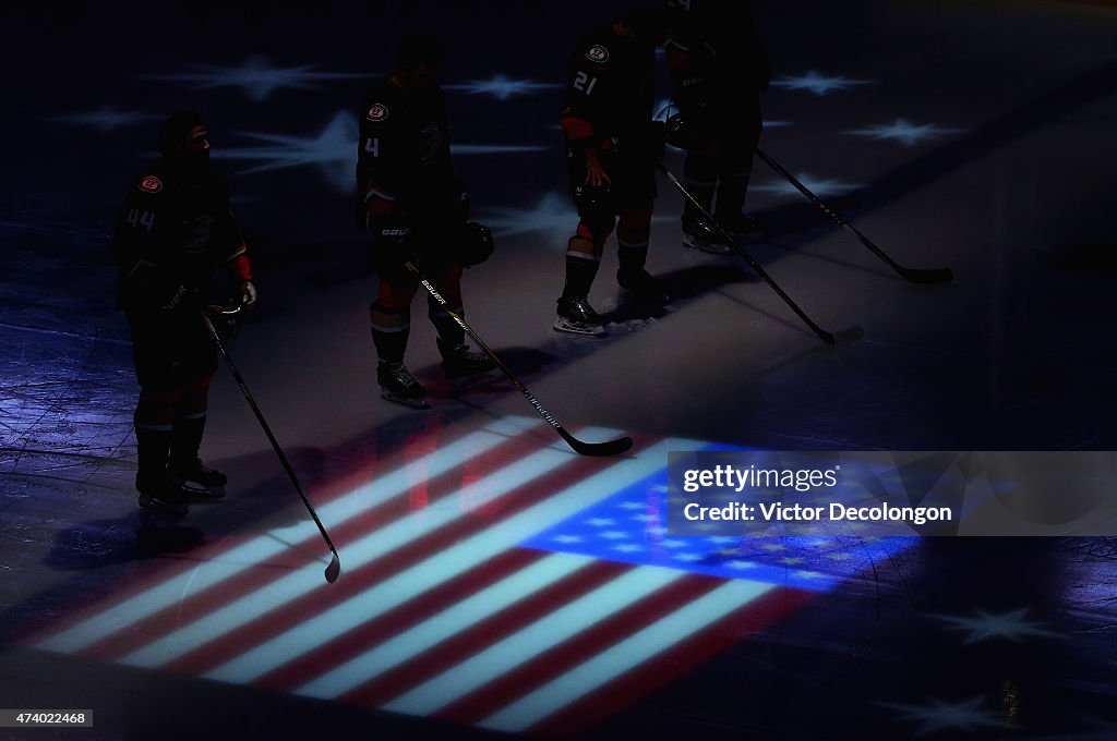 Chicago Blackhawks v Anaheim Ducks - Game Two