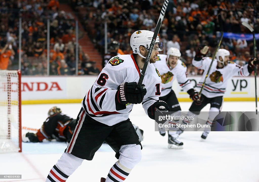 Chicago Blackhawks v Anaheim Ducks - Game Two