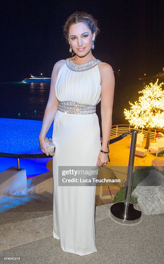 kelly-brook-attends-the-de-grisogono-party-at-the-67th-annual-cannes-film-festival-on-may-19.jpg
