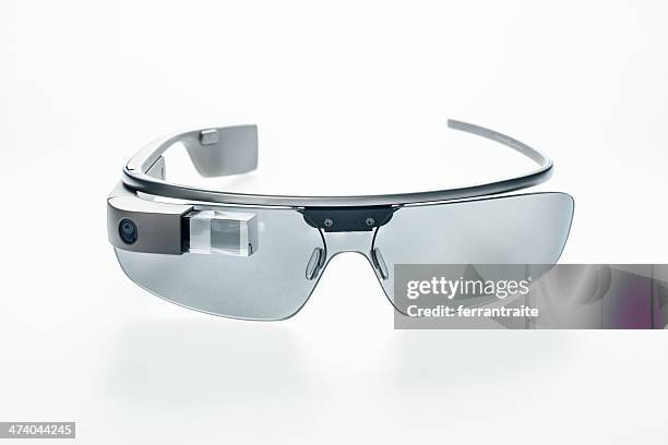 google glass - datenbrille stock-fotos und bilder