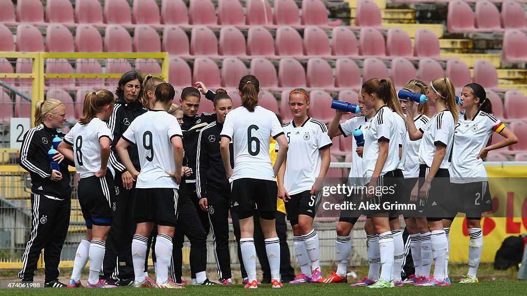 U17 Girls Germany v U17 Girls France - International Friendly