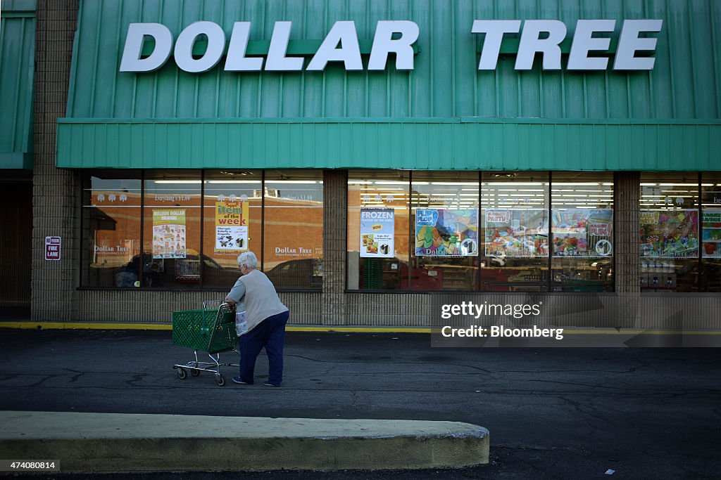 A Dollar Tree Inc. Store Ahead Of Earnings Figures
