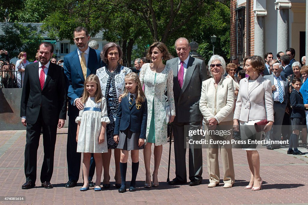 Spanish Royals Attend Their Daughter Leonor's First Communion