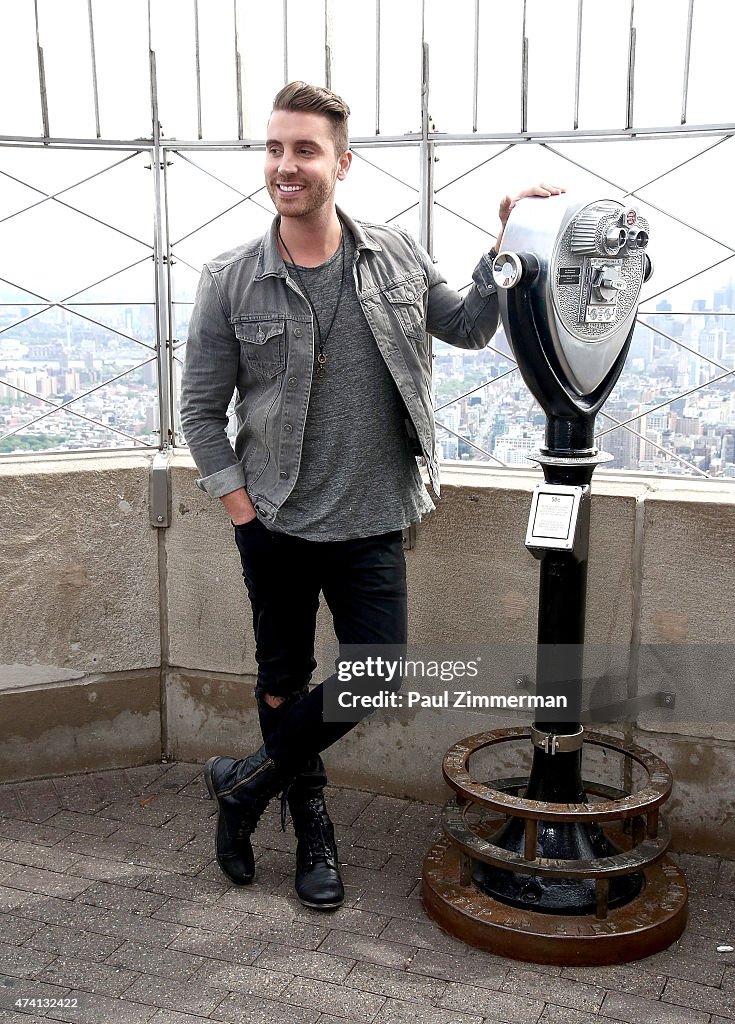 "American Idol" Winner Nick Fradiani Visits The Empire State Building