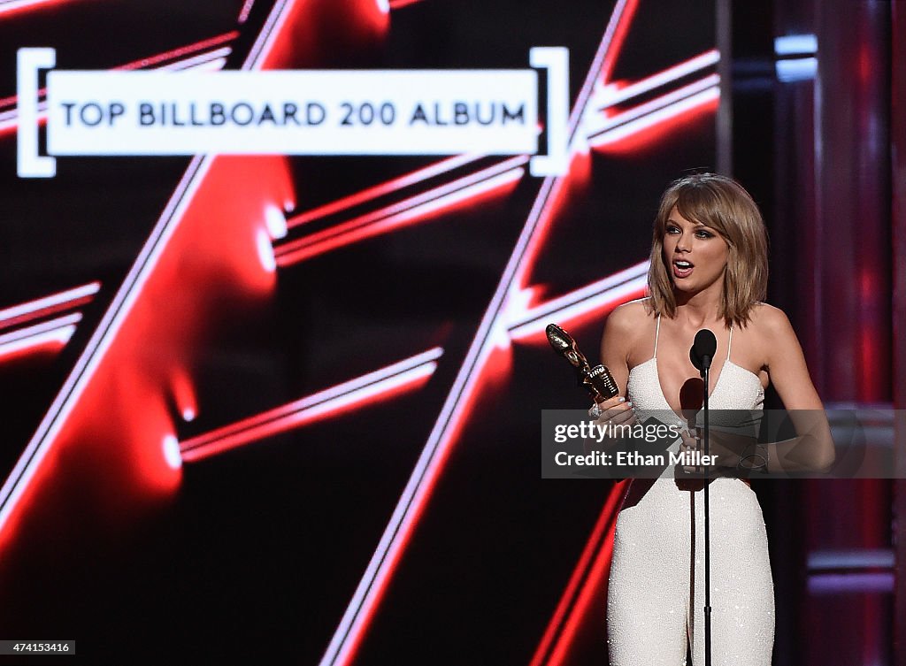 2015 Billboard Music Awards - Show