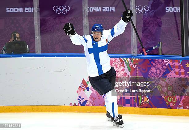 Jussi Jokinen of Finland celebrates his goal in the second period against the United States during the Men's Ice Hockey Bronze Medal Game on Day 15...