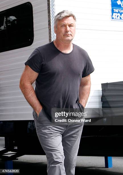 Alec Baldwin arrives for the final episode of "The Late Show with David Letterman" at the Ed Sullivan Theater on May 20, 2015 in New York City.