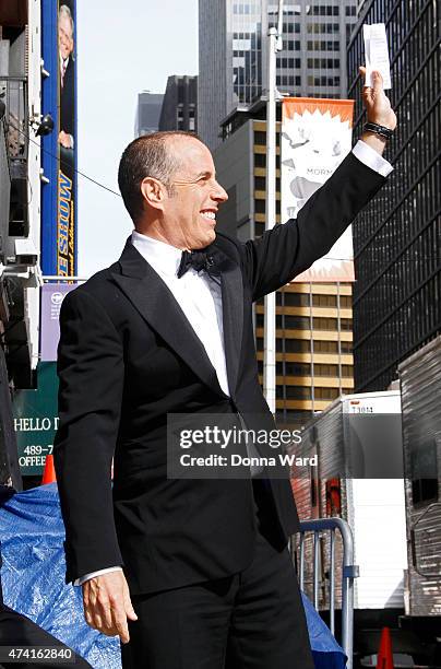 Jerry Seinfeld arrives for the final episode of "The Late Show with David Letterman" at the Ed Sullivan Theater on May 20, 2015 in New York City.