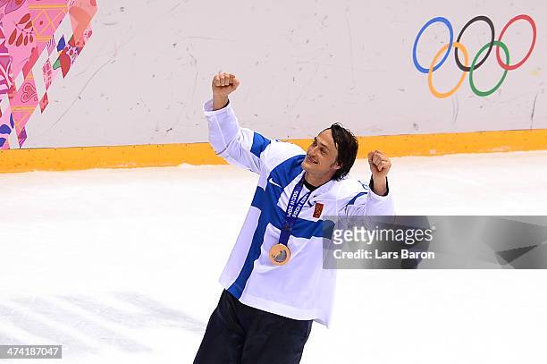 Bronze medalist Teemu Selanne of Finland celebrates after defeating the United States 5-0 during the Men's Ice Hockey Bronze Medal Game on Day 15 of...