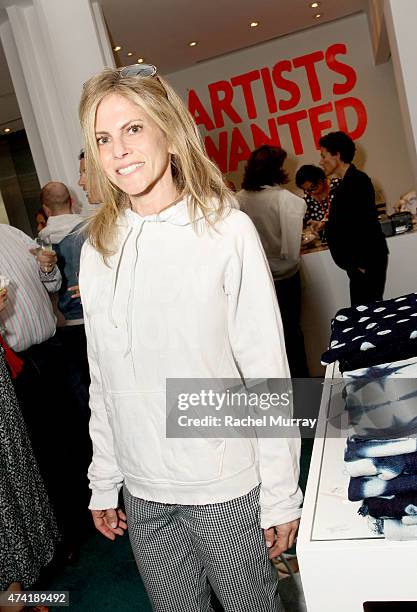 Allison Berg attends LACMA's Director Circle debuts the Spring 2015 Wear LACMA collection featuring designs By dosa And FREECITY at LACMA on May 20,...