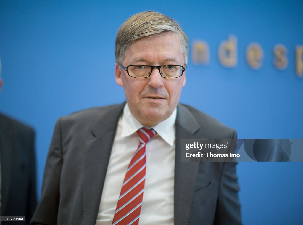 Hans-Peter Bartels, Bundestag-appointed Commissioner for the Bundeswehr,