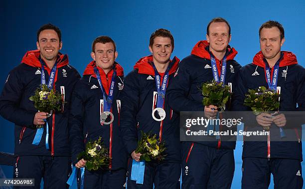 Silver medalists David Murdoch, Greg Drummond, Scott Andrews, Michael Goodfellow and Tom Brewster of Great Britain celebrate during the medal...