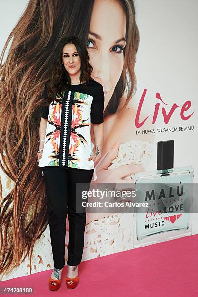 Malu Rapper 258 Malu Live Stock Photos, High-Res Pictures, and Images - Getty Images