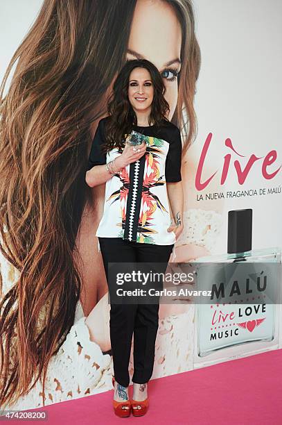 Malu Rapper 258 Malu Live Stock Photos, High-Res Pictures, and Images - Getty Images