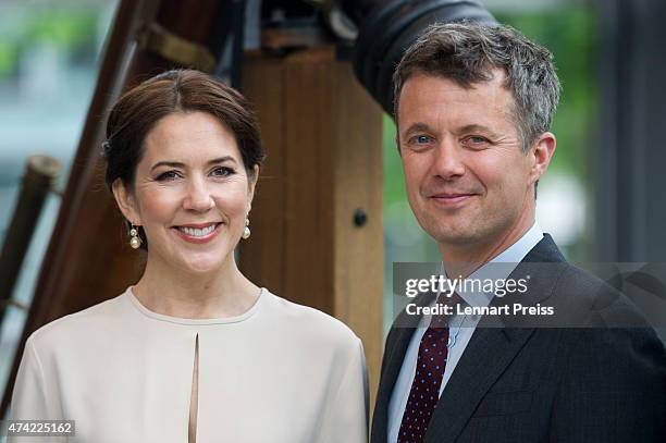 Crown Prince Frederik and Crown Princess Mary Of Denmark pose during their visit to Germany on May 21, 2015 in Munich, Germany.