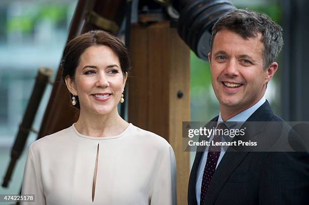 Crown Prince Frederik and Crown Princess Mary Of Denmark pose during their visit to Germany on May 21, 2015 in Munich, Germany.