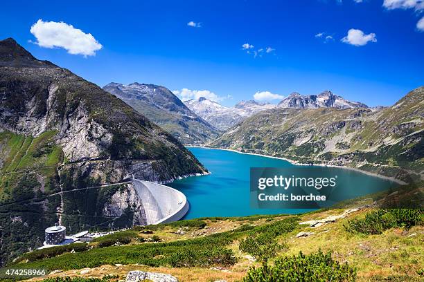 lago kölnbrein dam - centrale idroelettrica foto e immagini stock