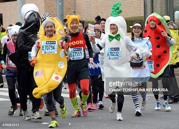 Marathon Costume Bildbanksfoton och bilder - Getty Images