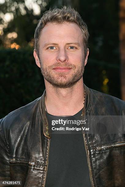 Singer Dierks Bentley arrives at the premiere of "Bob Hoover's Legacy" at Paramount Theater on the Paramount Studios lot on February 21, 2014 in...