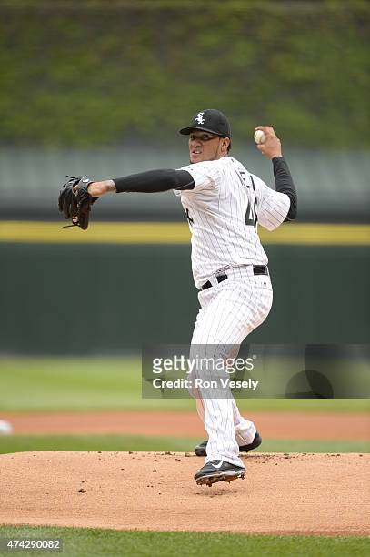 Hector Noesi of the Chicago White Sox pitches against the Cincinnati Reds during the first game of a doubleheader on May 9, 2015 at U.S. Cellular...