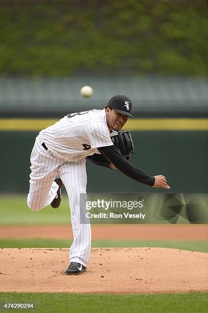 Hector Noesi of the Chicago White Sox pitches against the Cincinnati Reds during the first game of a doubleheader on May 9, 2015 at U.S. Cellular...