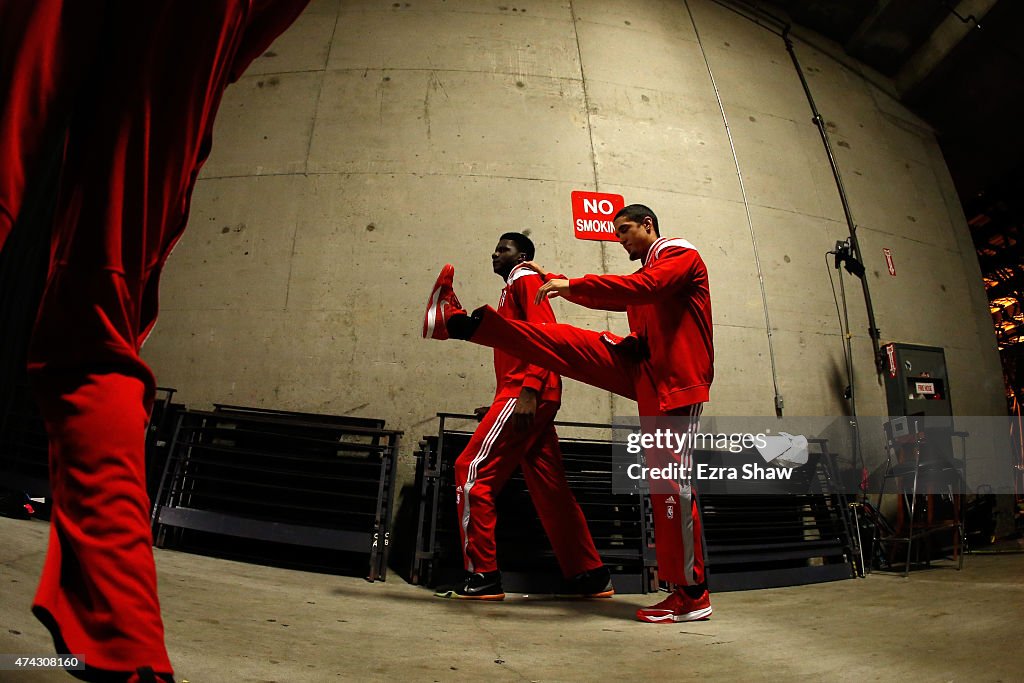 Houston Rockets v Golden State Warriors - Game Two