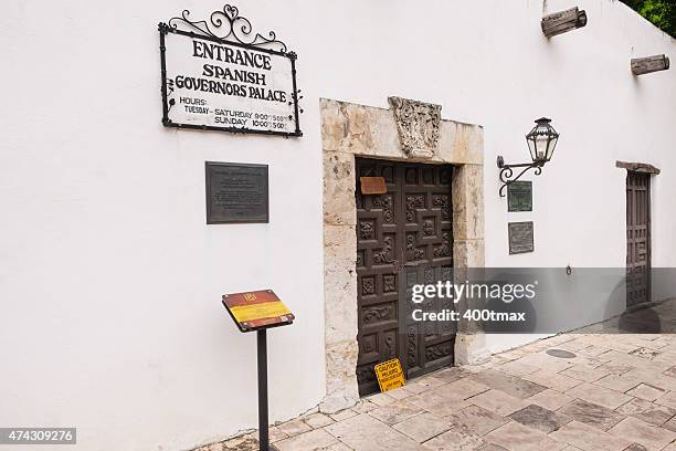 spanish governors palace - spanish-colonial-architecture stock pictures, royalty-free photos & images