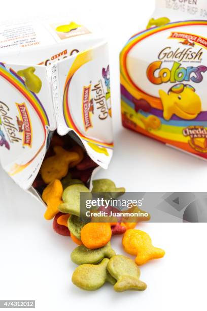 goldfish baked snack crackers - cracker snack 個照片及圖片檔