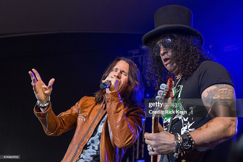 Slash Featuring Myles Kennedy And The Conspirators In Concert - Austin, TX