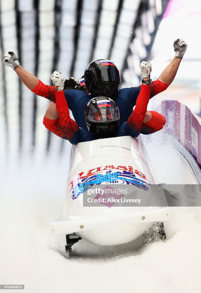 Bobsleigh - Winter Olympics Day 16