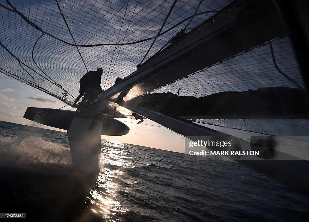 SAILING-US-FRANCE-HYDROPTERE-RECORD ATTEMPT