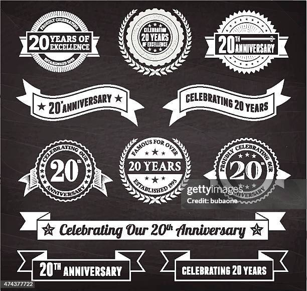 ilustraciones, imágenes clip art, dibujos animados e iconos de stock de veinte aniversario dibujados a mano chalkboard vectoriales sin royalties de fondo - 20 24 años